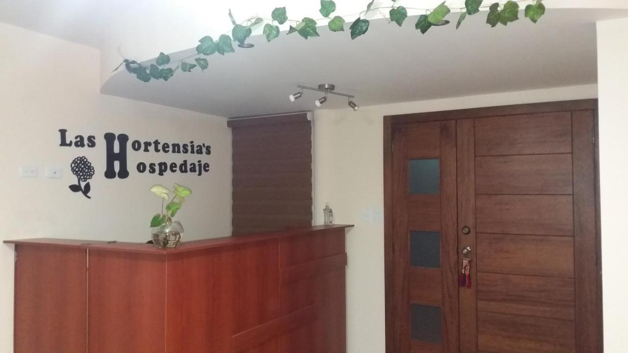 Las Hortensia's Casa De Huespedes Tababela Exterior foto